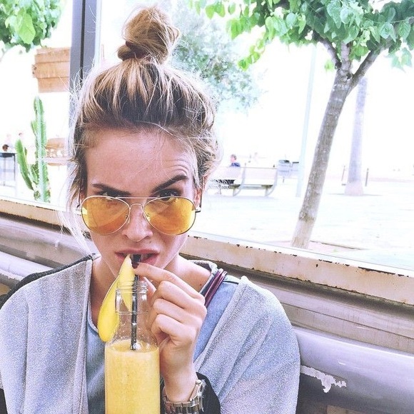 Urban Outfitters Accessories - Yellow Sunnies